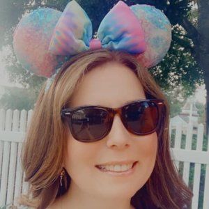 Meet your Posher, Candice